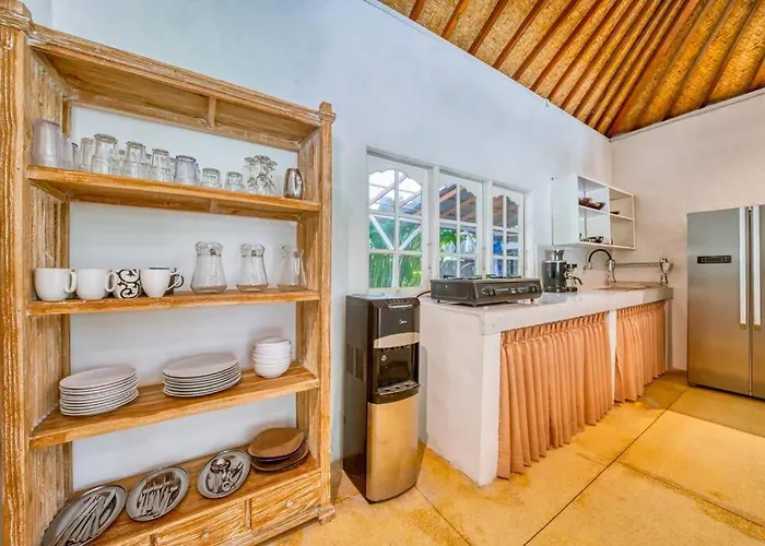 Villa Sabi 3br In The Heart Of By Santi Management *
