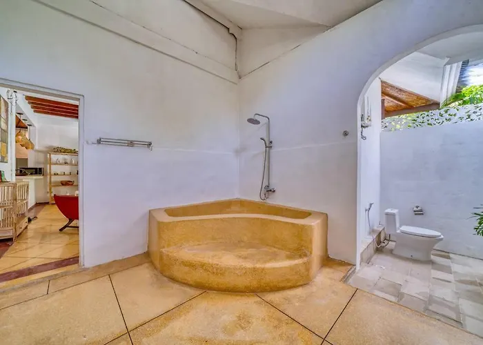 Sabi 3br In The Heart Of By Santi Management *